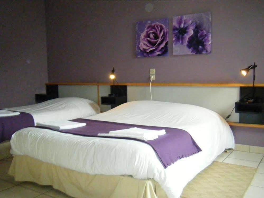 Relais La Fleur Maisonnay Bagian luar foto